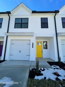 9147 Rolling Stone Way