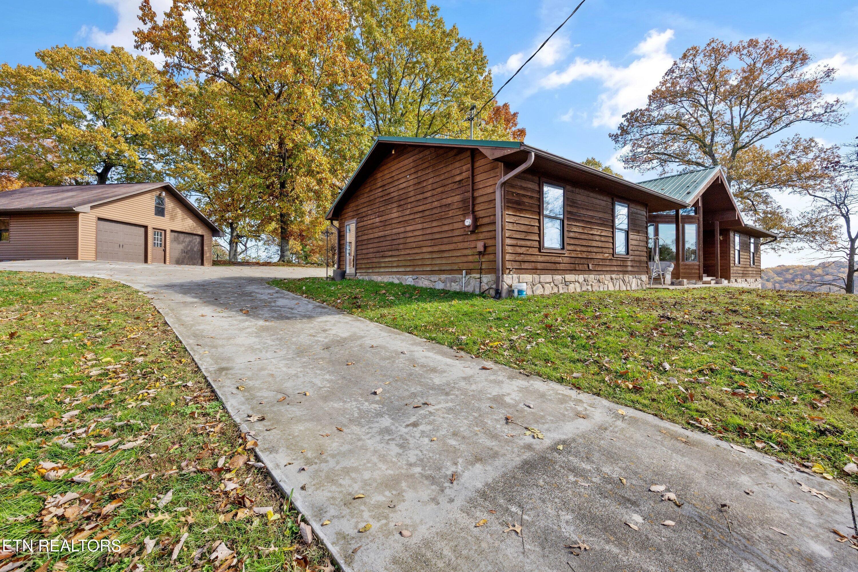 Image 1: 235 Davidson Hollow Rd-09