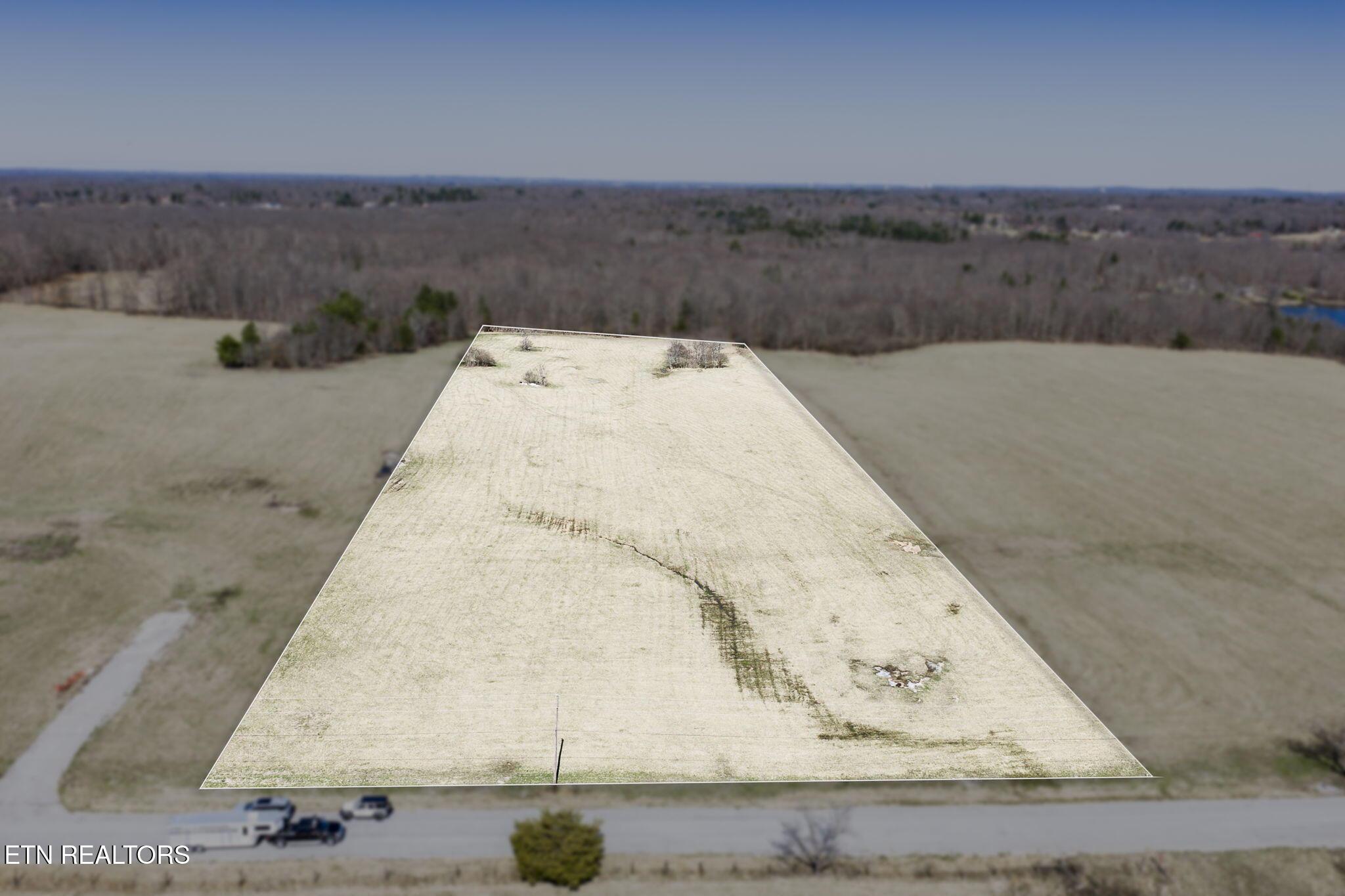 Image 1: Lot 5