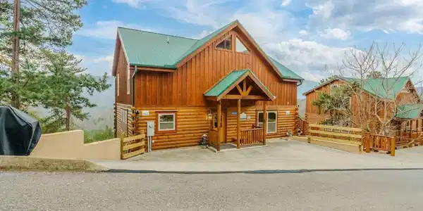 Image 2: 42-web-or-mls-_DSC6731-HDR