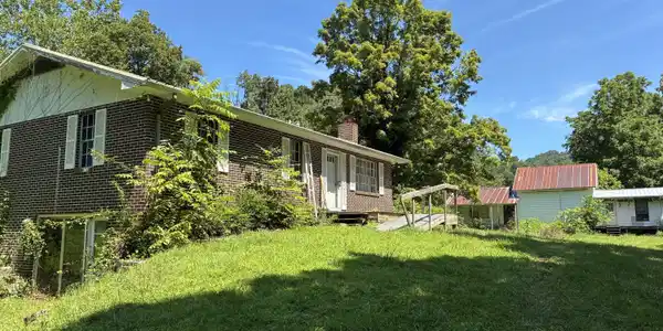 186 Drinnon Lane