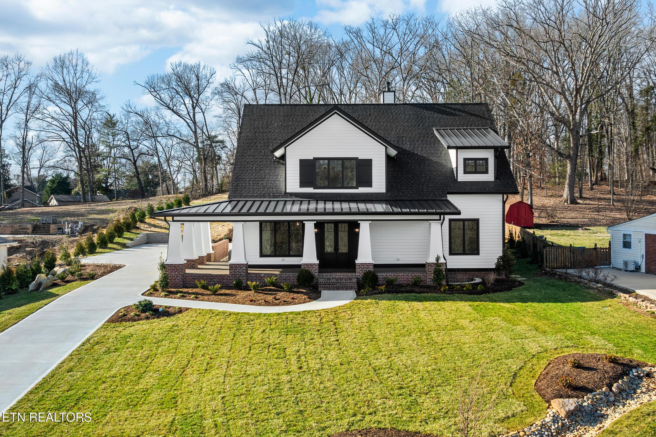 Image 2: 1521 cherokee boulevard-02