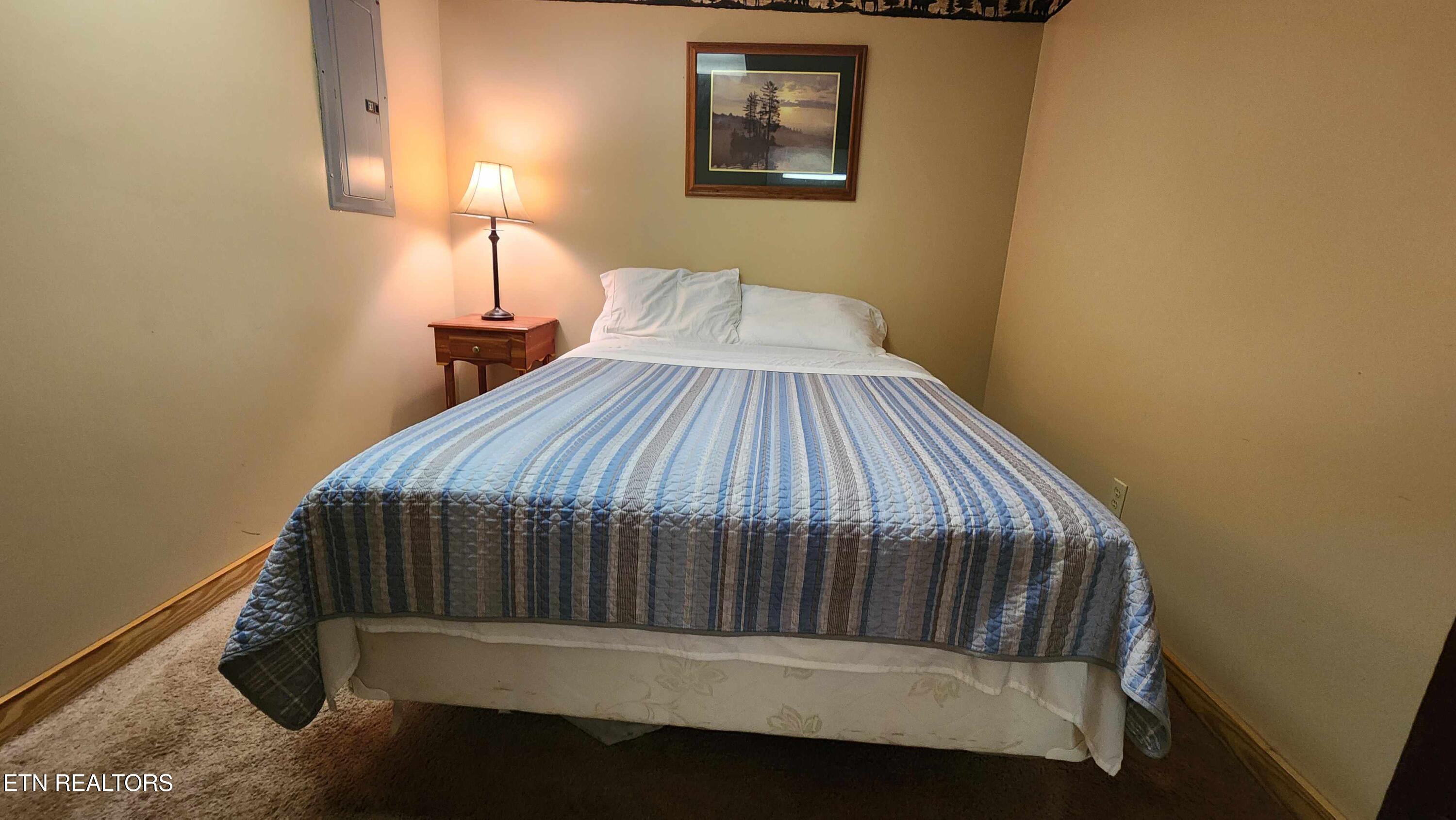 Image 3: Suite A -- Bedroom 1B