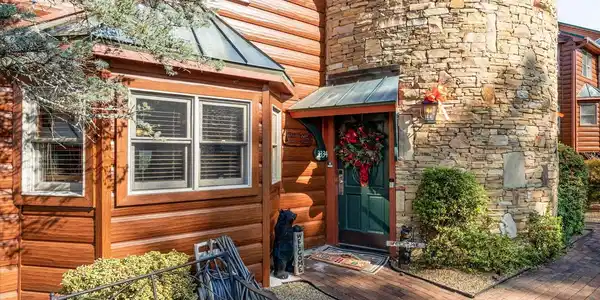 Image 4: 04-2044 Hickory Ridge Unit 333429