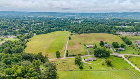 8150 Pelleaux Rd