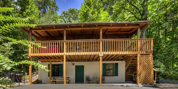 1028 Rast Court