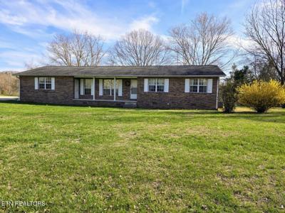 126 Woods Chaple Rd