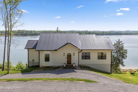 1315 Still Mountain Way