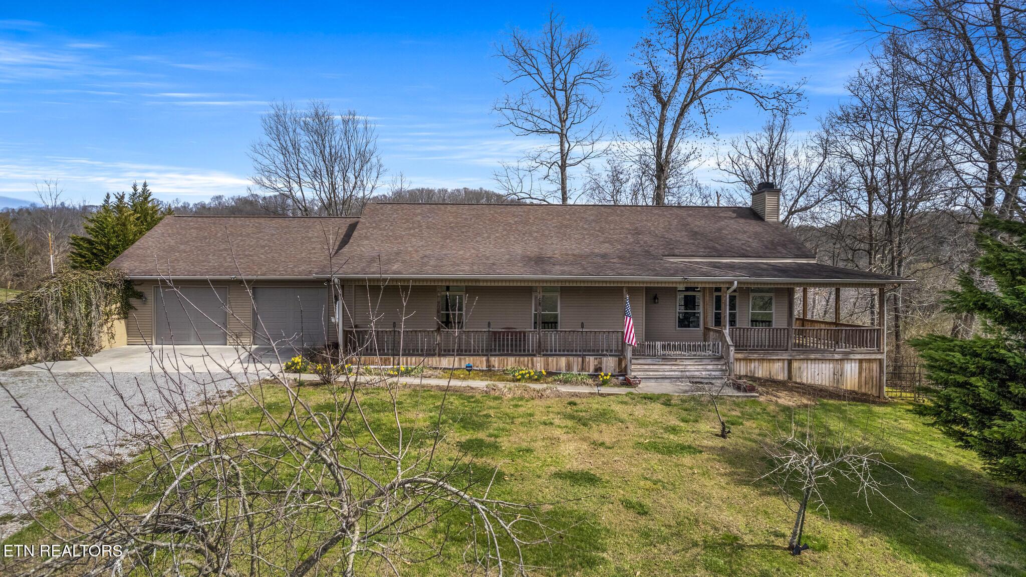 Image 3: Front of House