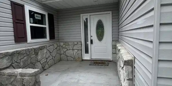 Image 3: 311 Jane Way Ln Photos 2 (47)