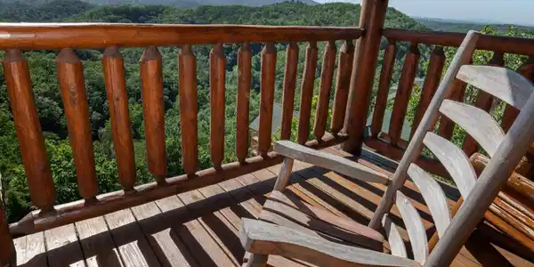 Image 4: balcony