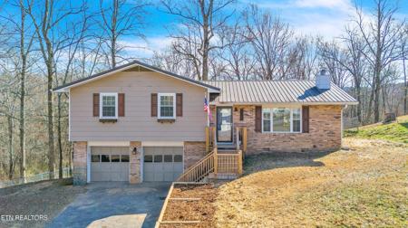 7028 Antler Lane