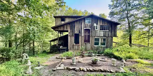 2977 Arch Rd