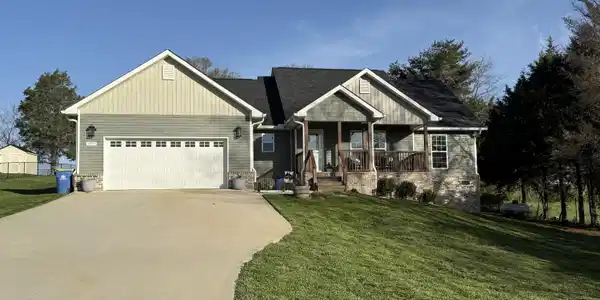 5919 Chester Lane