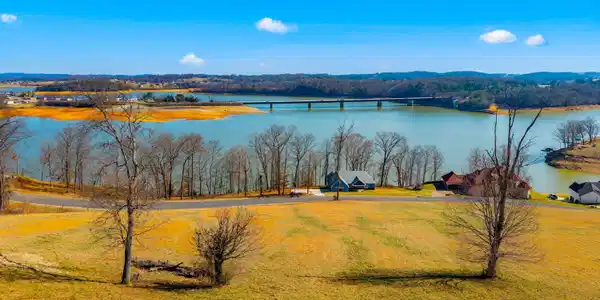 2480 Starboard Crest Rd