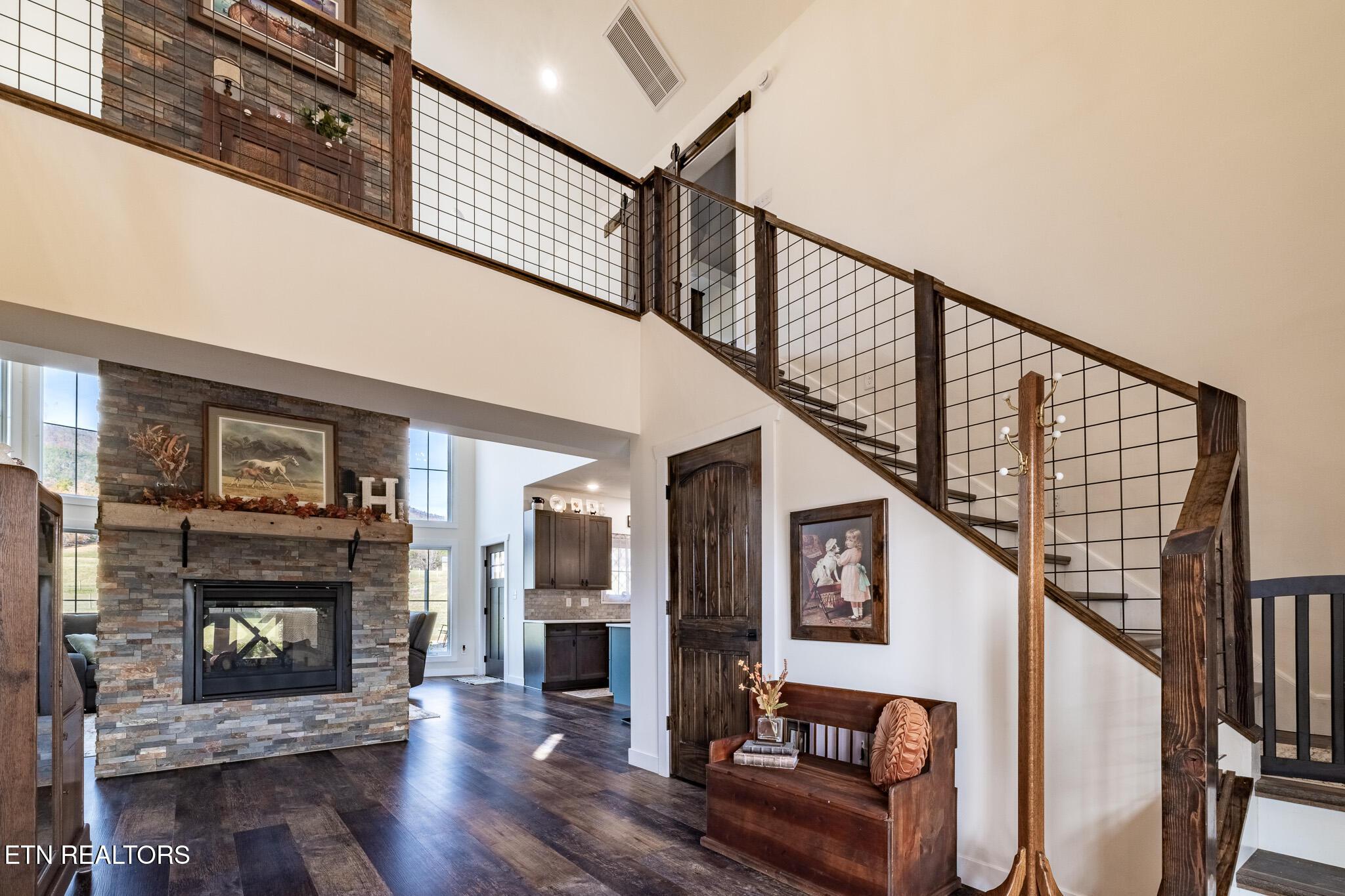 Image 4: _J7A4702-HDR