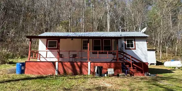 147 Highway 107 N
