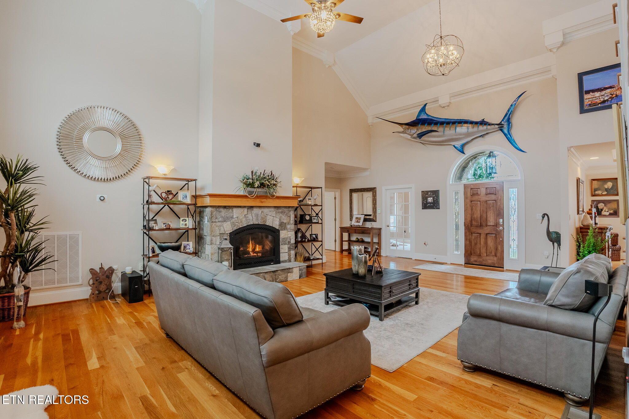 Image 4: 56-web-or-mls-_DSC4691-HDR