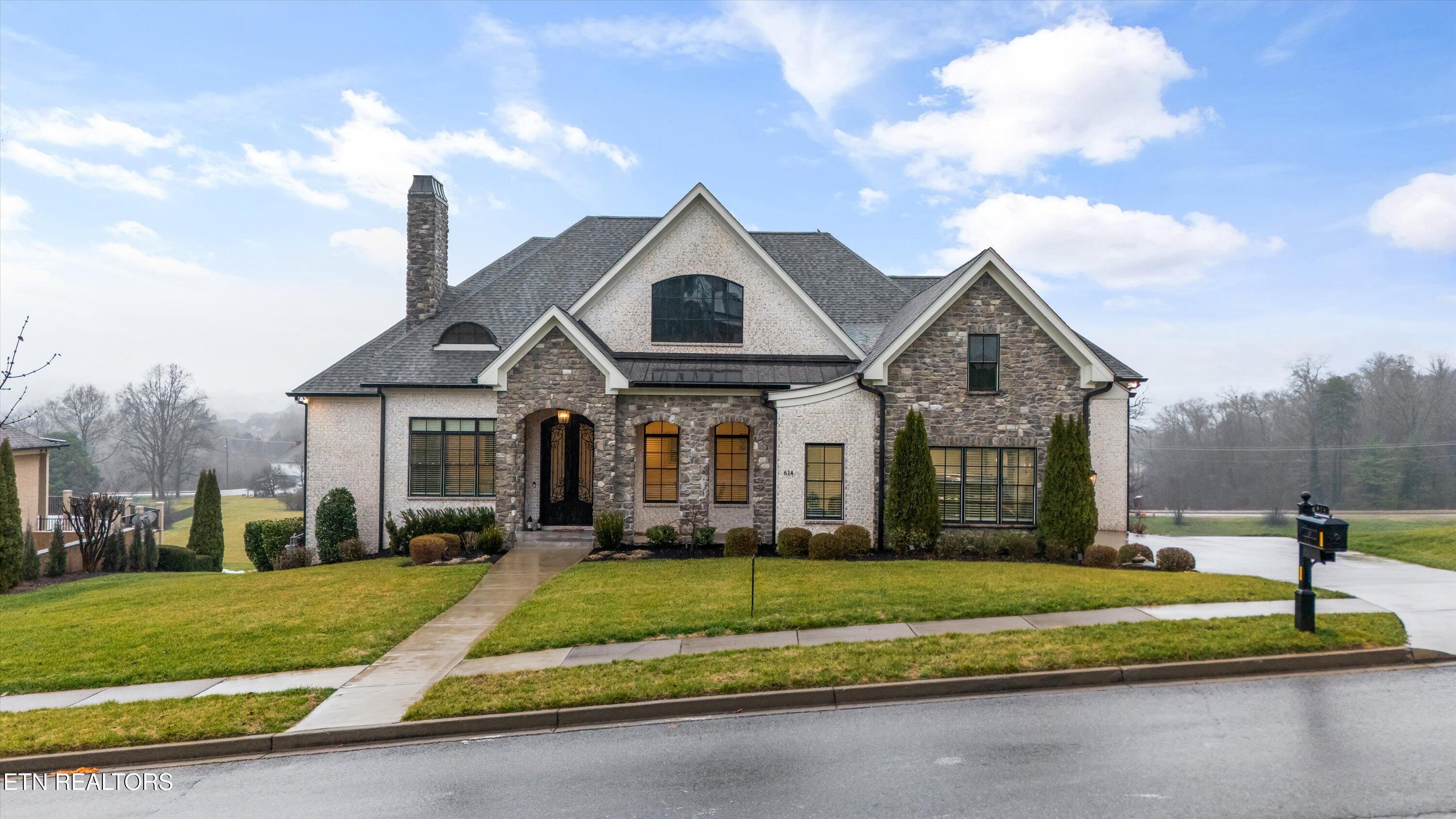 Image 3: 03-614 Barnsley Rd 02