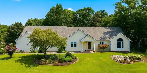 102 Brae Court