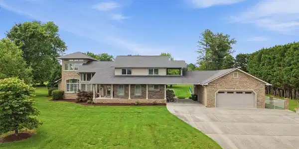 1919 Northwood Drive