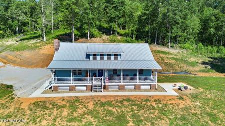 2270 Cove Pointe Rd