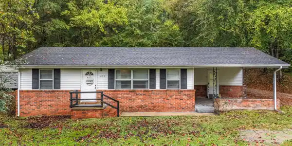 235 Five Points Rd