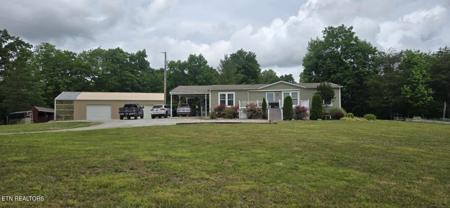 815 Crooked Branch Pvt Rd