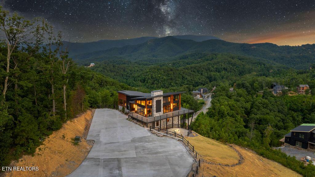 Image 4: DJI_0945-HDR