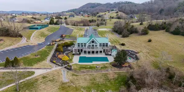 Image 4: 6-web-or-mls-DJI_20260108113820_0695_D