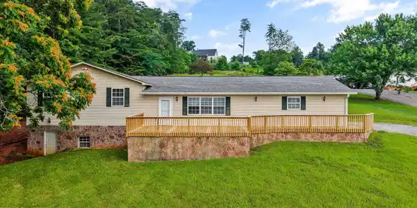 632 Mountain View Drive