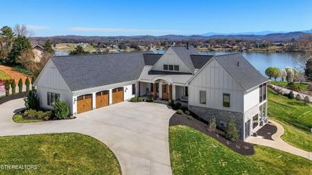 3003 Windy Ridge Point