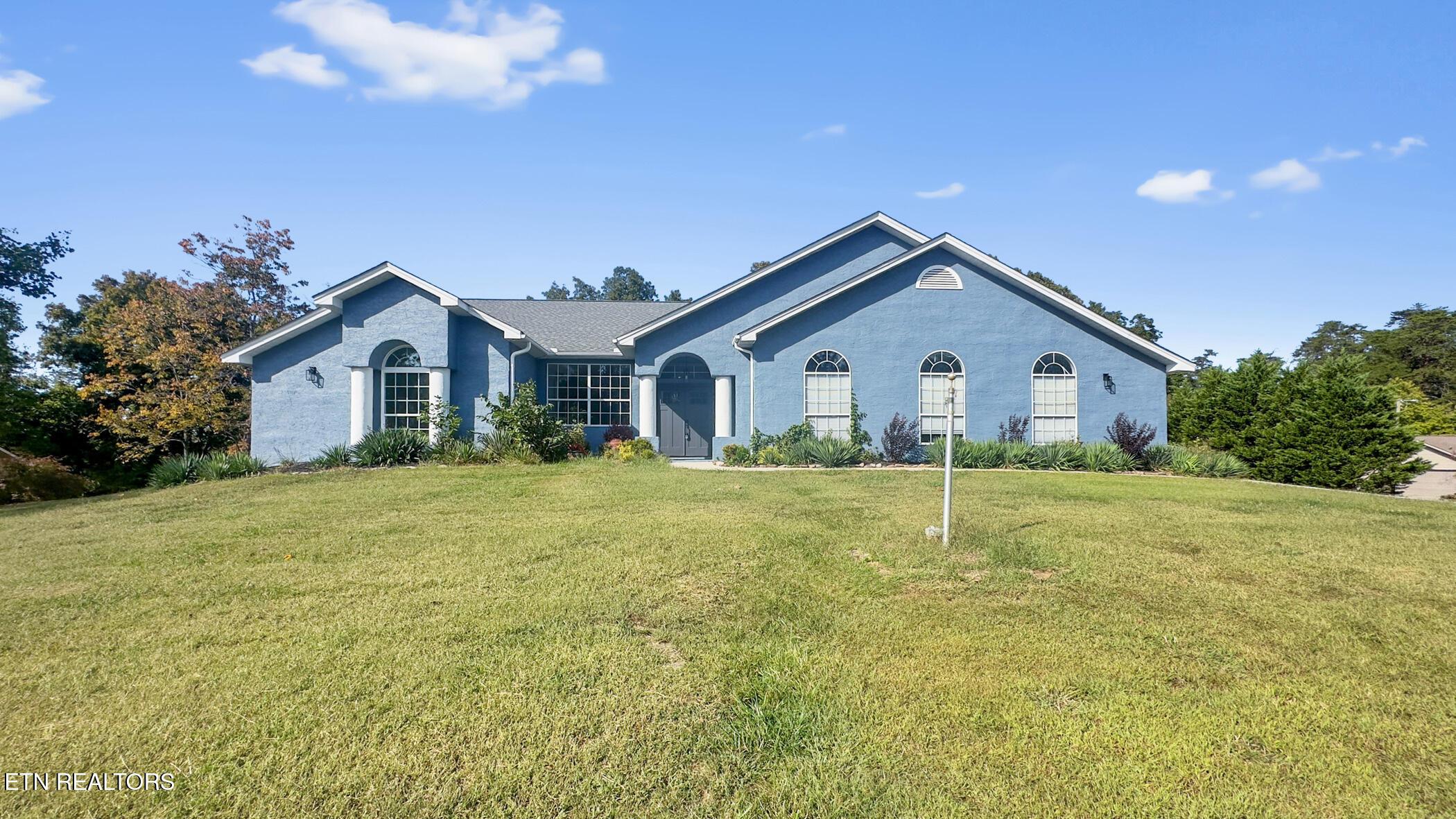 Image 1: Welcoming Curb Appeal