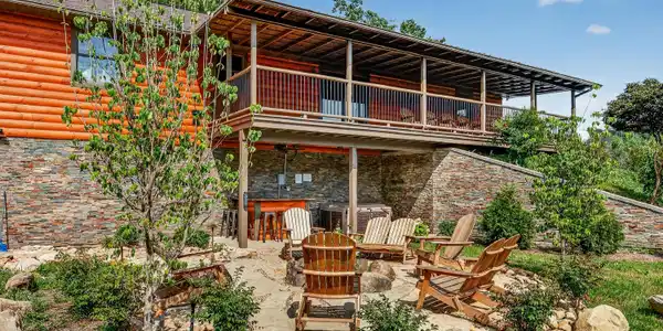 1445 Clabo Hollow Rd
