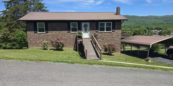 312 Cumberland Drive