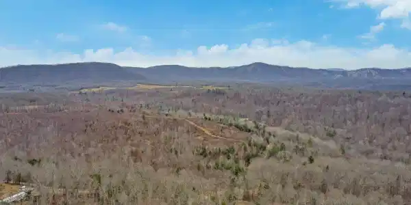 120.43 ac E O Mill Creek Rd