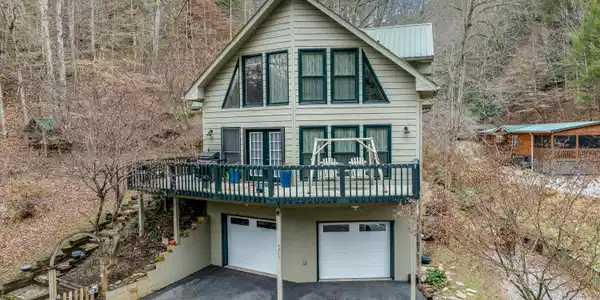 6217 Old Walland Hwy
