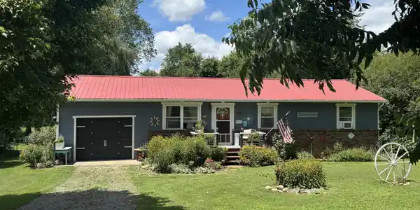 131 Lee Rd