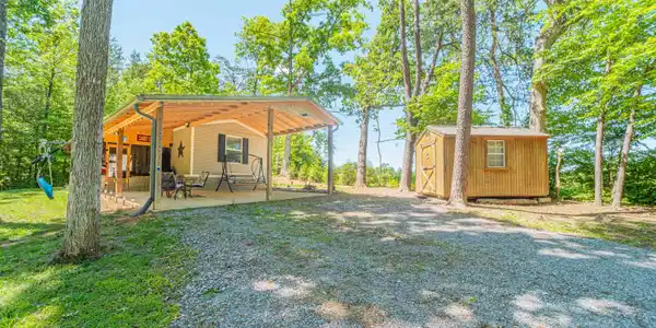 129 Smith Rd