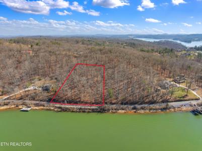 4775 Lakeside Drive