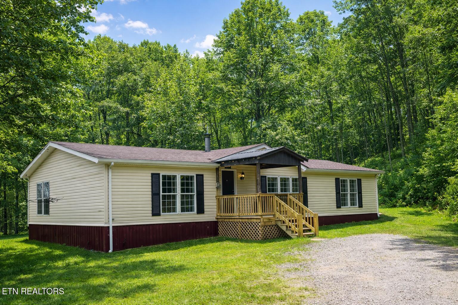 Image 2: 627F7069-60D2-4769-ACFB-161A122BE998