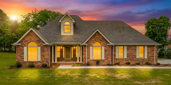 227 Glenstone Circle