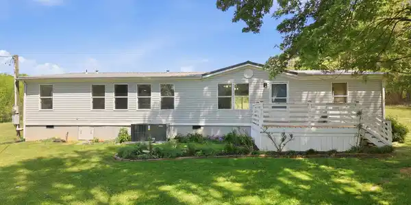 95 Lee Shirley Rd