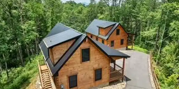 1411 &1405 Ridgefield Drive
