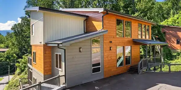 850 Chestnut Drive