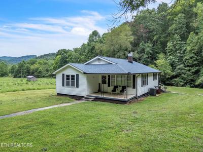 118 N Meredith Rd