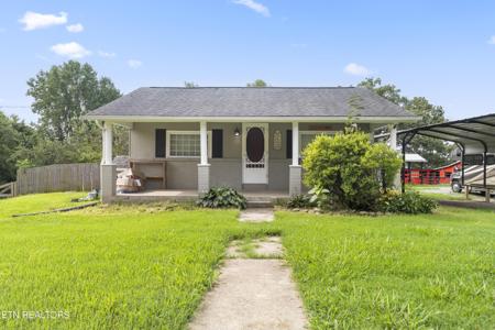 10717 Dogwood Rd