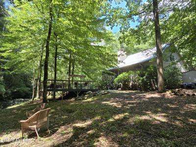 1316 E Miller's Cove Rd
