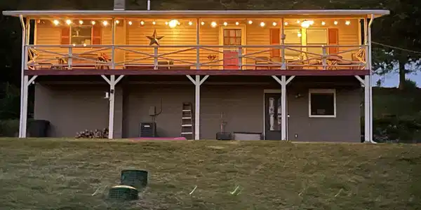 Image 2: CBBA5CE8-4489-4055-B4D2-50A7A2530070
