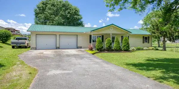 1705 Sand Plant Rd